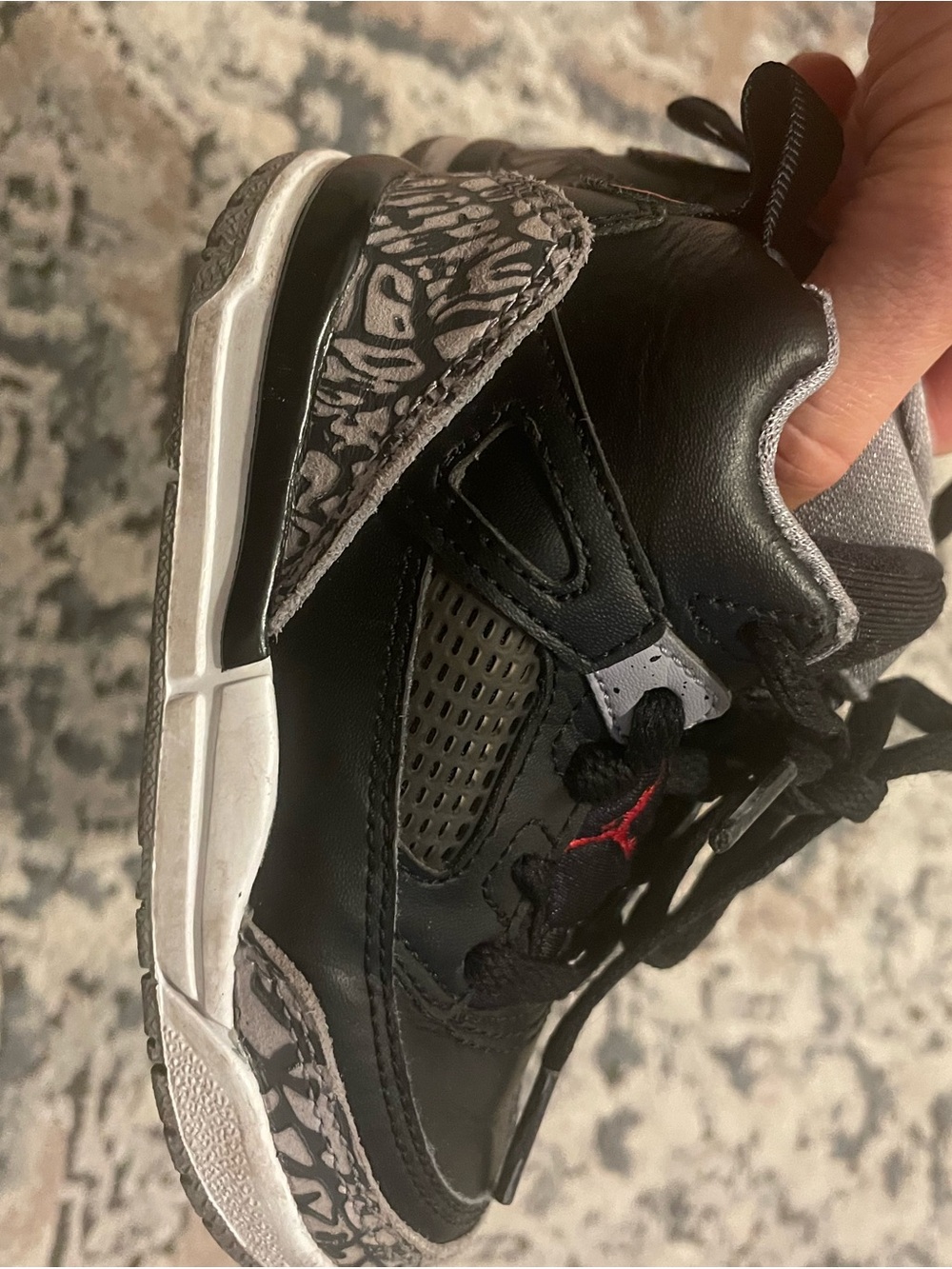 Size 6 Kids Black and Gray Athletic Shoes with Red Detail - Jordan